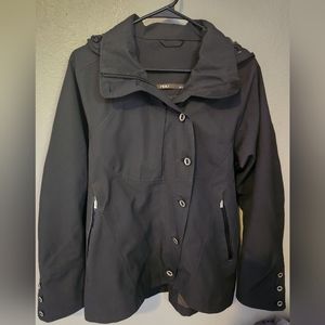Nau woman's medium rain jacket